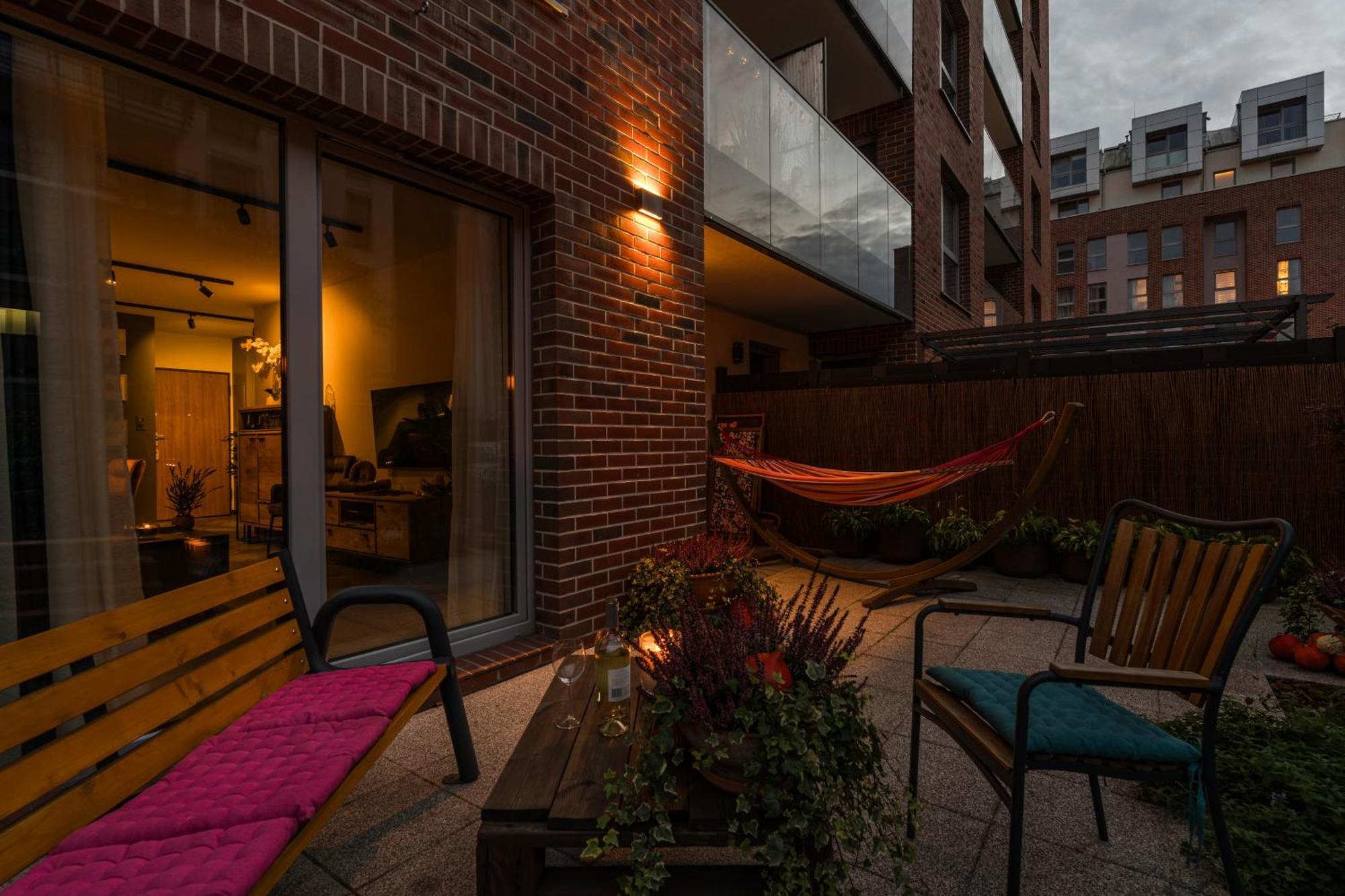 Riverside Garden Apartament Marina Danzig Exterior foto